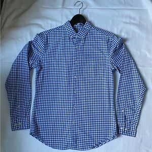 Banana Republic Soft Wash Button Up Shirt Men's Small Long Sleeve Blue Check.